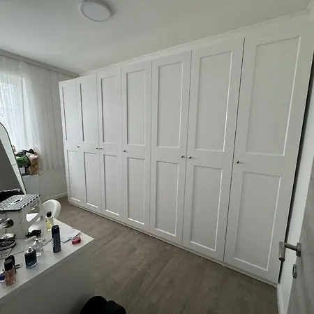 Qozyroom * Machelen